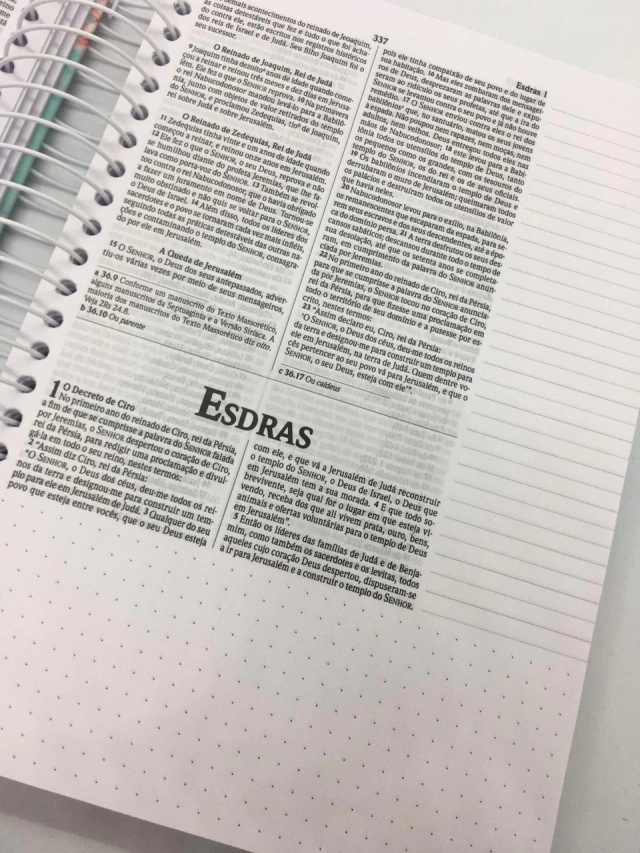 784992447-biblia_anote_nvi_-_espiral_-_aquarela-png-8bcfb676734a6c0fd816597966951614-640-0